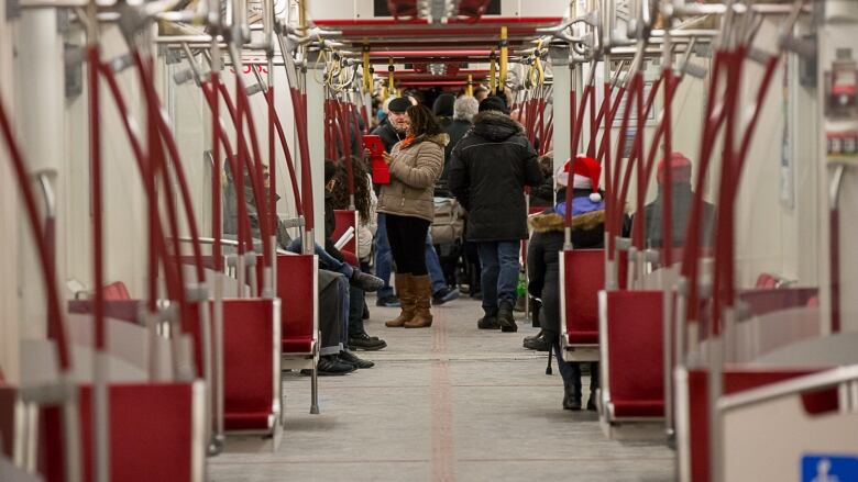 TTC advocacy group says any delay of providing wireless service in subway is unfair to the customers.