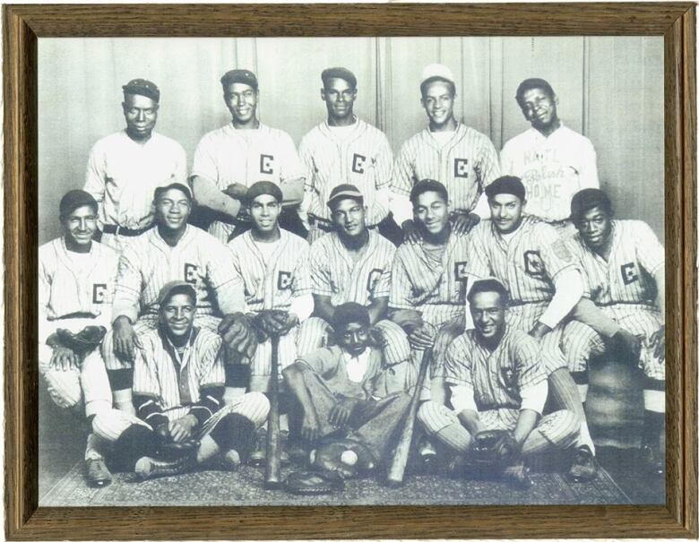 Baseball team nearly 90 years ago