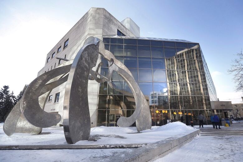 A photo of the Manitoba Law Courts building.