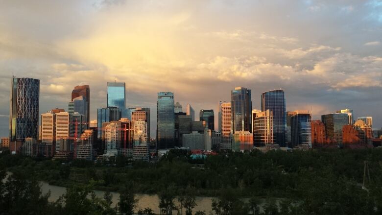 Calgary's skyline on a gloomy, cloudy day.