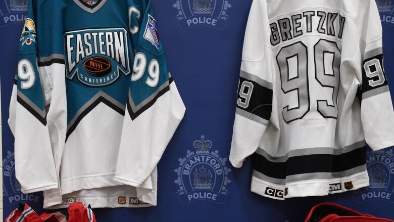 Gretzky jerseys