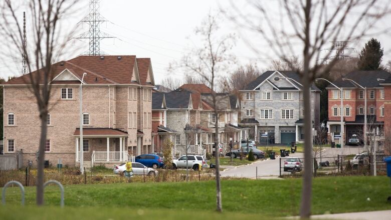 Street of suburban houses in Ontario