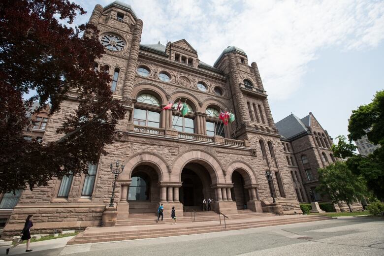 Toronto, Ontario,(David Donnelly/CBC), June 2014, Queen's Park, Summer, Exterior, Ontario Legislative Building,