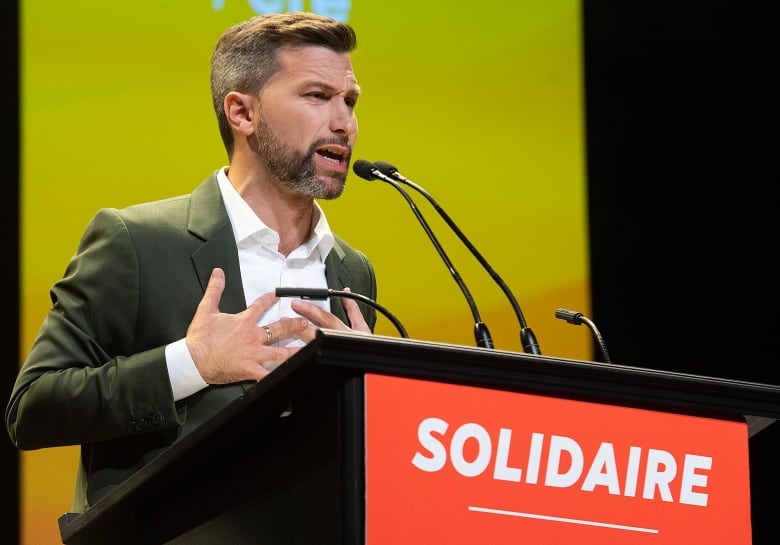 Qubec Solidaire (QS) co-spokesperson Gabriel Nadeau-Dubois speaks to supporters at QS headquarters on election night in Montreal, Monday, Oct. 3, 2022.