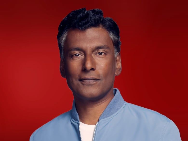 A headshot of CBC radio and TV host Ian Hanomansing. 