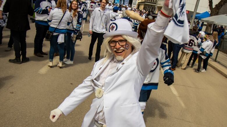 Fans cheering in Winnipeg