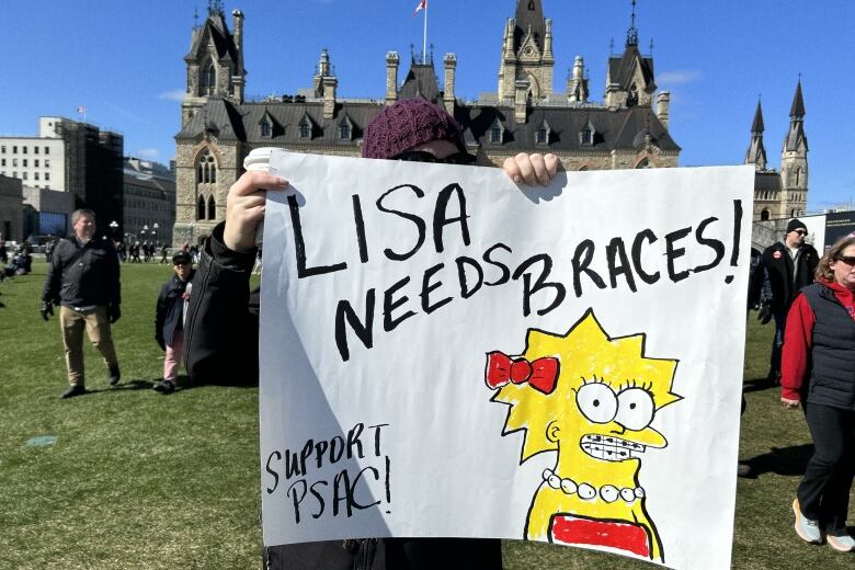 PSAC Parliament Hill strike rally April 2023