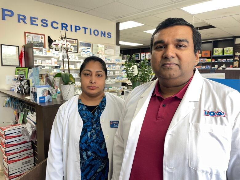 Beigy Rethish and Rethish Idicheria  at IDA pharmacy in Embrun, Ont.