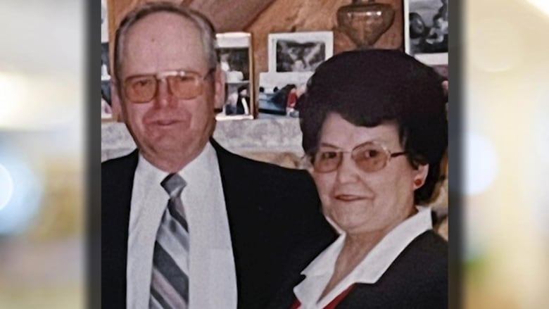 A standalone photo of two of the victims of a fatal collision in Manitoba.