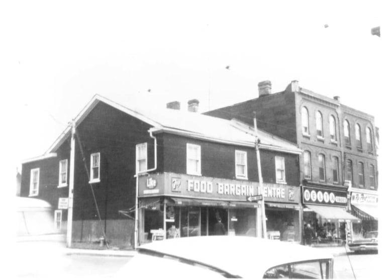 The building as it looked during its days as a grocery store in the 1960s.