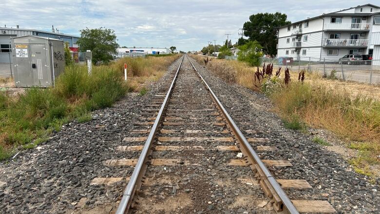 Photos of an empty train track 