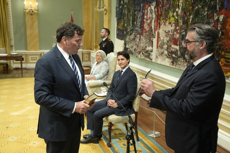 Public Safety Minister Dominic LeBlanc is sworn in at Rideau Hall.