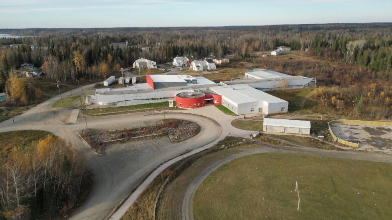 The high school in Garden Hill First Nation continues to have widespread mould, rust and overcrowded classrooms.