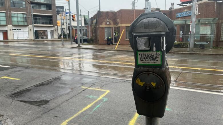 The city's old-style parking meters are making their final appearance on Toronto streets, as the city switches to a new coin-less system. Only about 150 remain, according to Coun. Jennifer McKelvie.