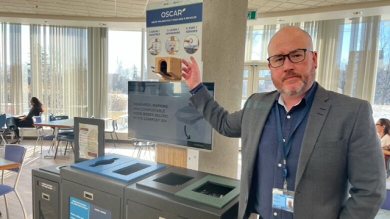 Soren Antosz shows the Oscar Sort recycling system