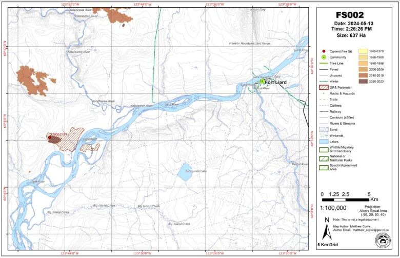 A map shows the location of a fire in the N.W.T.