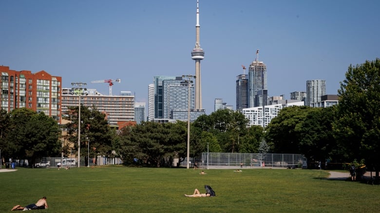 Torontonians navigate the first heatwave of the summer on June 17, 2024.