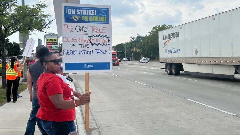 LCBO strike Windsor