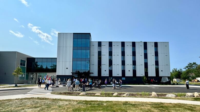 Building residence in Pictou NSCC