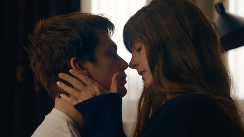 Anne Hathaway and Nicholas Galitzine in a still from The Idea of You.