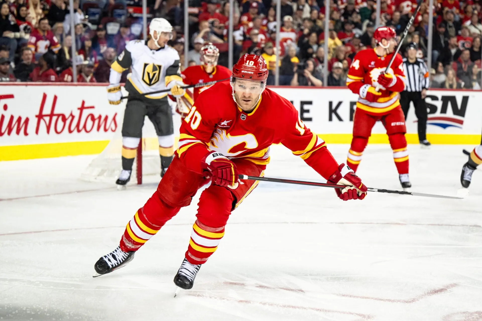 Calgary Flames Face Critical Crossroads: Learning From Detroit's Decade-Long Playoff Drought